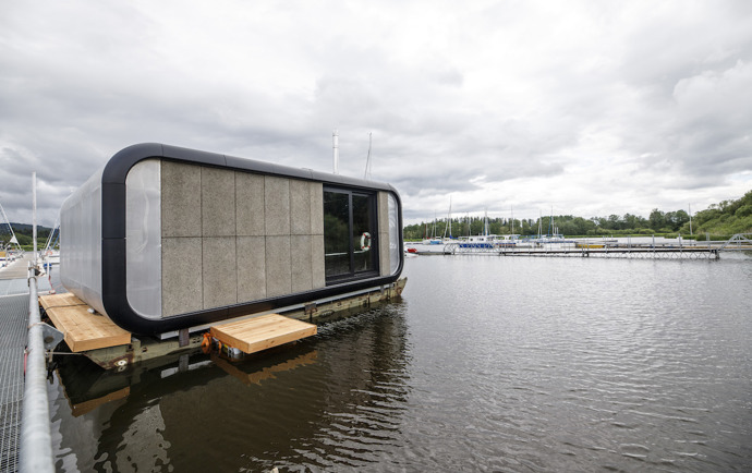 Lipno, kterému se říká české moře, bylo jednoznačnou volbou. Východ slunce a mlžný opar nad ranní vodní hladinou, stejně tak zapadající slunce s jedinečným výhledem je nezapomenutelným zážitkem.
Lipno, kterému se říká české moře, bylo jednoznačnou volbou. Východ slunce a mlžný opar nad ranní vodní hladinou, stejně tak zapadající slunce s jedinečným výhledem je nezapomenutelným zážitkem.