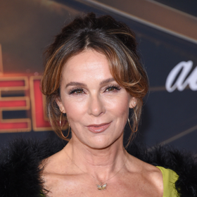 Jennifer Grey si později uvědomila, že udělala chybu. Nepoznávali ji prý ani vlastní přátelé.
