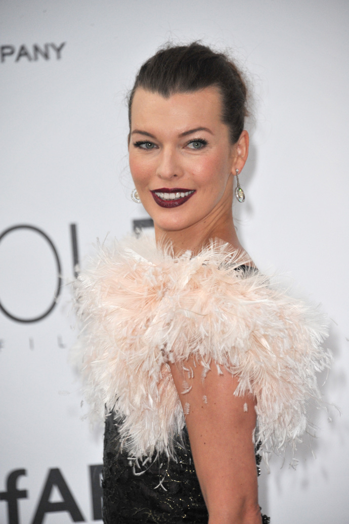 Milla Jovovich během let
