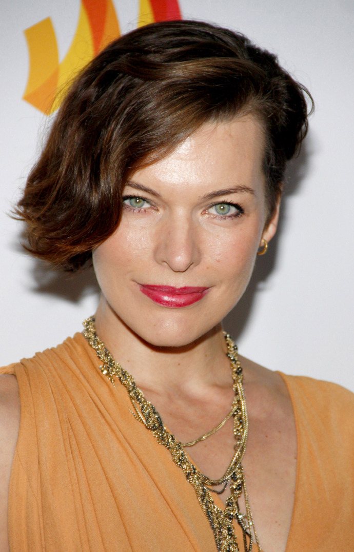 Milla Jovovich během let
