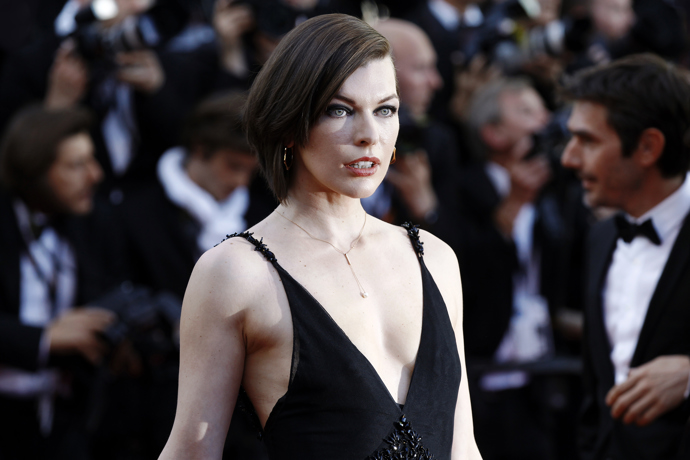 Milla Jovovich během let