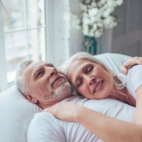 Ve dvaceti nám padesátiletí připadali totálně za zenitem. Že by měli skvělý sex? Leda tak v pohádkách. Jenže ty pohádky existují. Seznamte se s jejich aktérkami: dokazují, že to nejlepší vás možná teprve čeká.
