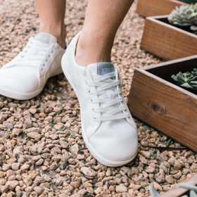 klasické dámské tenisky Dillon, Xero Shoes, 2750 Kč
