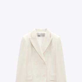 Bílé sako, Zara, 2299 Kč
