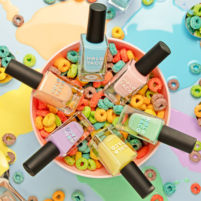 Laky na nehty – kolekce Pastel & Don't Tell, Holo Taco, celá sada za $72
Laky na nehty – kolekce Pastel & Don't Tell, Holo Taco, celá sada za $72