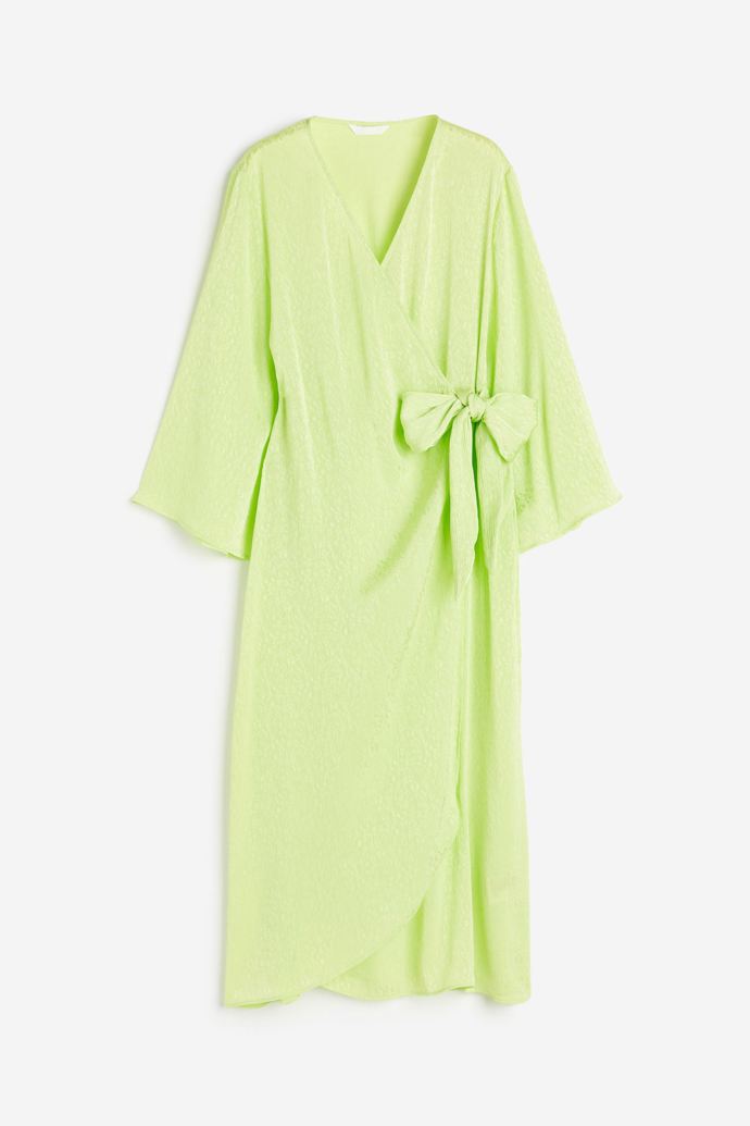 Zelené zavinovací šaty, H&M, 949 Kč

Během Dnů Marianne koupíte se slevou 20 % - platí při nákupu nad 999 Kč pro členy Hello Member
