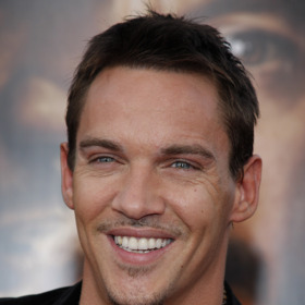Jonathan Rhys Meyers