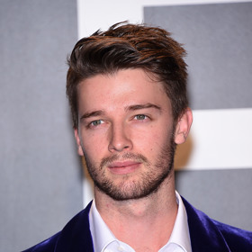 Patrick Schwarzenegger jde ve šlépějích svého otce, pokouší se uspět ve světě filmu. Mluví se o něm jako o lamači dívčích srdcí.
