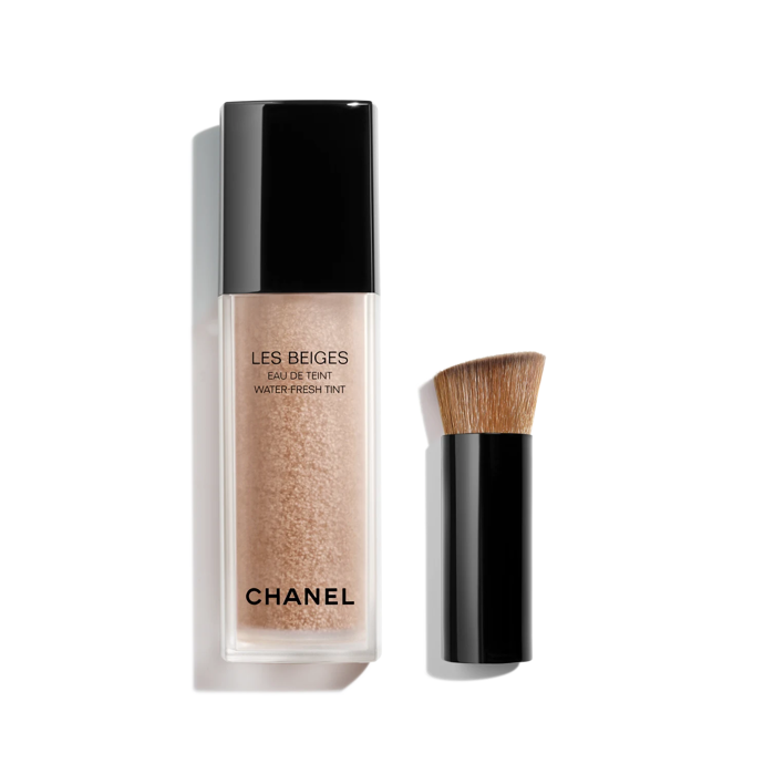 Les Beiges Water-Fresh Tint, Chanel, 1680 Kč
Les Beiges Water-Fresh Tint, Chanel, 1680 Kč