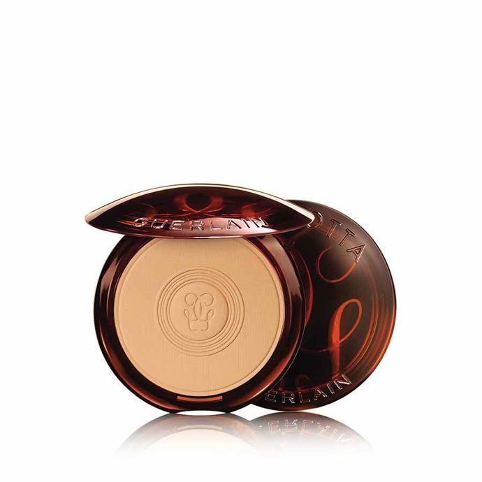 Terracotta Compact Matte Powder, Guerlain, 1450 Kč
Terracotta Compact Matte Powder, Guerlain, 1450 Kč