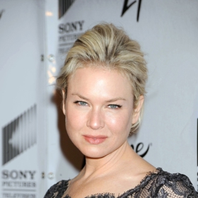 Renée Zellweger nyní vypadá úplně jinak, než jak si jí pamatujeme z filmů o Bridget Jones.
