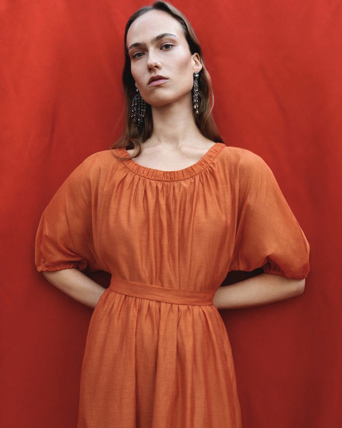 Bavlněné šaty s podílem hedvábí, Max Mara, 16 300 Kč
Bavlněné šaty s podílem hedvábí, Max Mara, 16 300 Kč