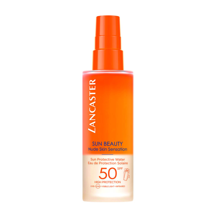Ochranný sprej Sun Beauty Sun Protection Water SPF50, Lancaster, 150 ml, 1130 Kč
