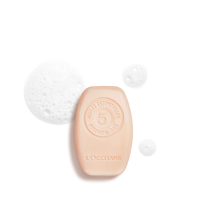 Tuhý šampon – intenzivní regenerace, L'Occitane, 340 Kč
