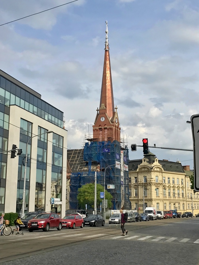 Galerie: Průběh přestavby Červeného kostela Galerie: Průběh přestavby Červeného kostela