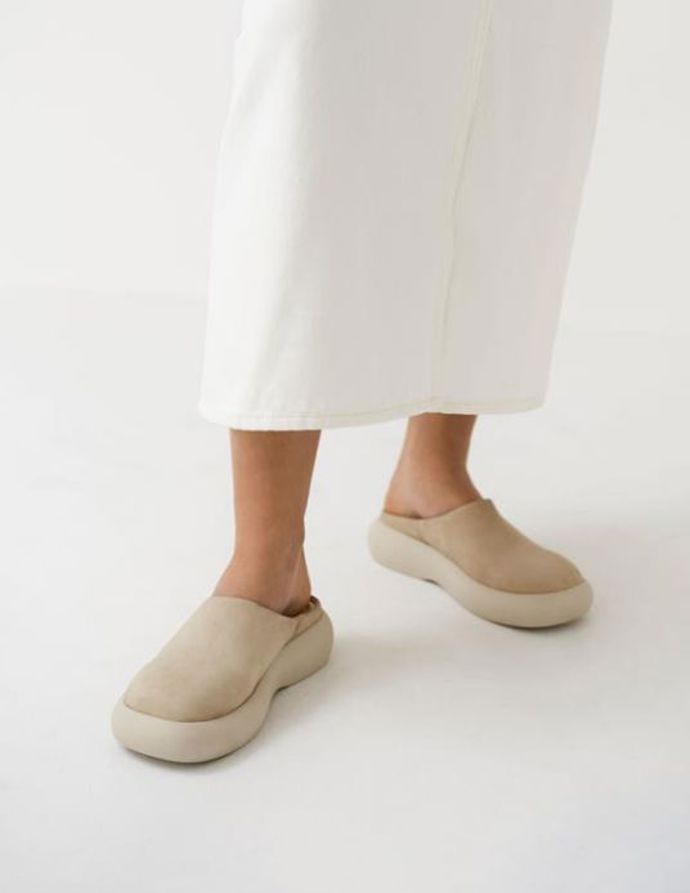 Janick Mules, Vagabond, 3199 Kč
