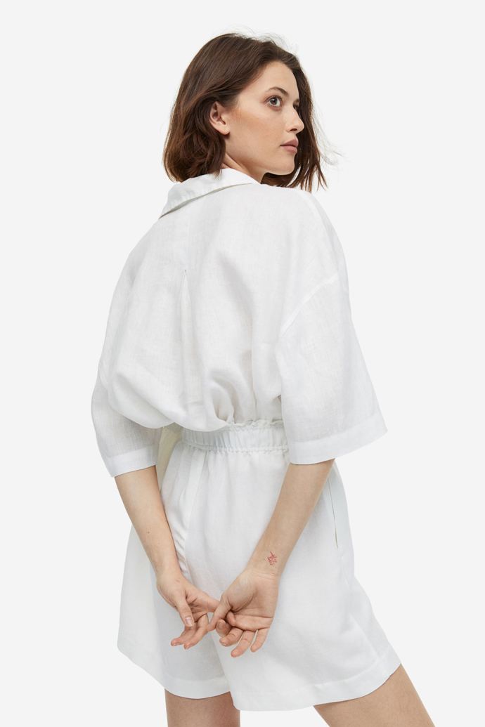 dlouhé šortky, H&M, 349 Kč
dlouhé šortky, H&M, 349 Kč