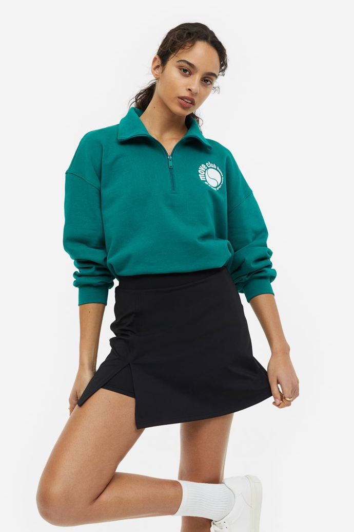 Černá tenisová sukně, H&M, 499 Kč
Černá tenisová sukně, H&M, 499 Kč