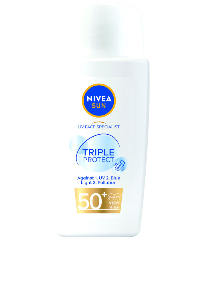 Lehký hydratační pleťový krém Triple Protect SPF 50+, Nivea, 40 ml, 380 Kč 
