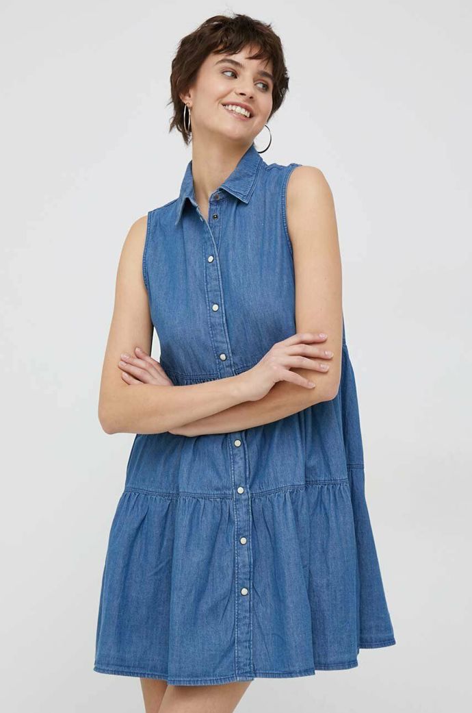 Značka šatů: Pepe Jeans
Značka šatů: Pepe Jeans