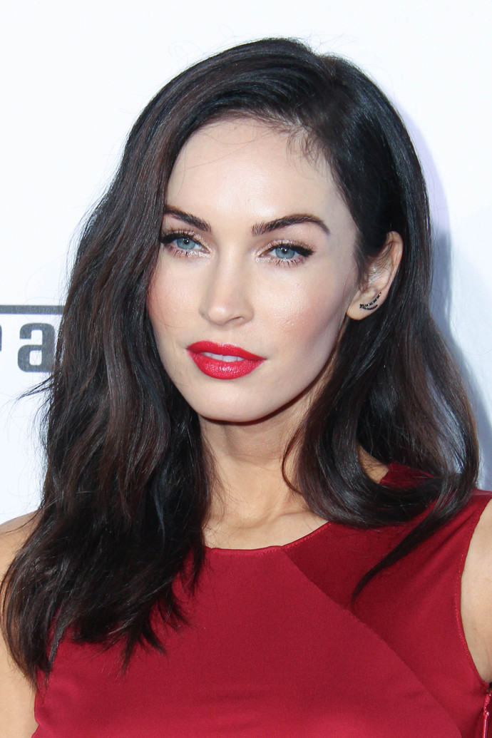Megan Fox odhalila svůj dekolt i novou barvu vlasů