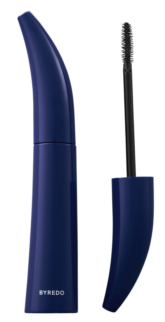 Tears in Rain Waterproof Mascara, Byredo, 1050 Kč
Tears in Rain Waterproof Mascara, Byredo, 1050 Kč