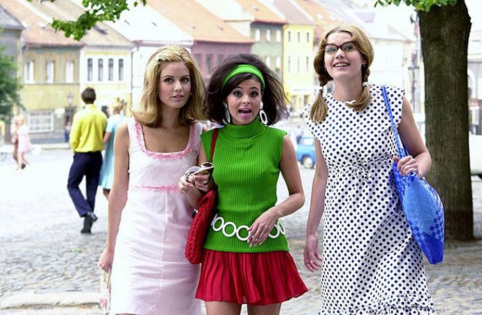 Tři hlavní hrdinky filmu – Zuzana Norisová, Alžběta Stanková a Anna Veselá.
Tři hlavní hrdinky filmu – Zuzana Norisová, Alžběta Stanková a Anna Veselá.