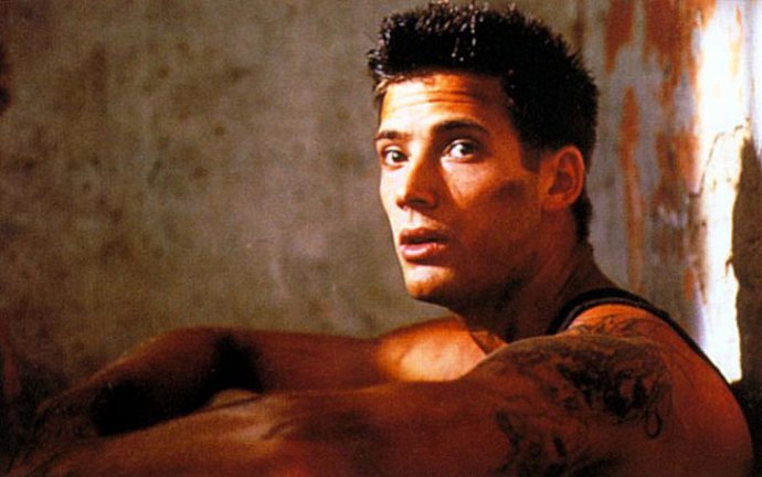 Sasha ve filmu Kickboxer.
