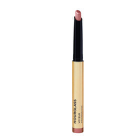 Krémové oční stíny Voyeur Eyeshadow Stick, Hourglass, 1,5 g, 950 Kč
