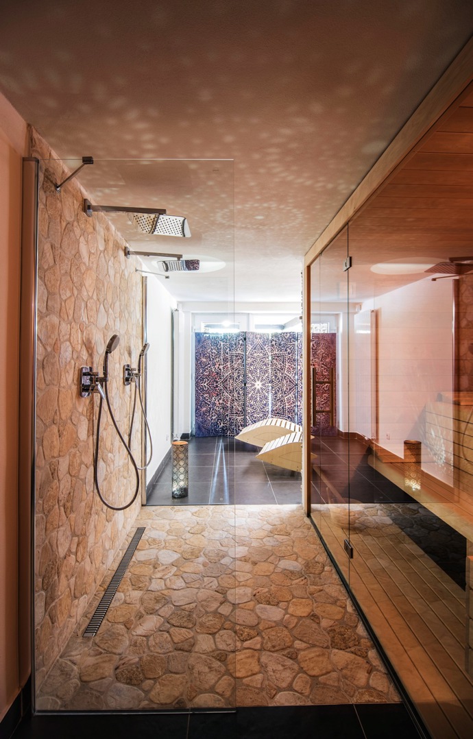 Mooza Architecture
Mooza Architecture