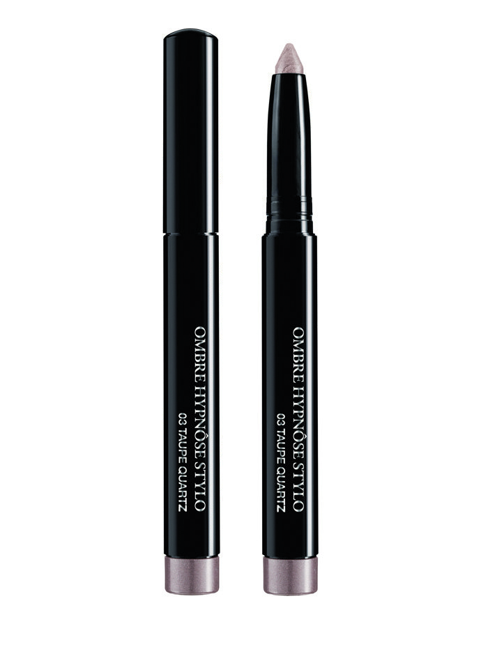 Oční stíny v tužce Ombre Hypnôse Stylo, Lancôme, 1,4 g, 860 Kč
Oční stíny v tužce Ombre Hypnôse Stylo, Lancôme, 1,4 g, 860 Kč