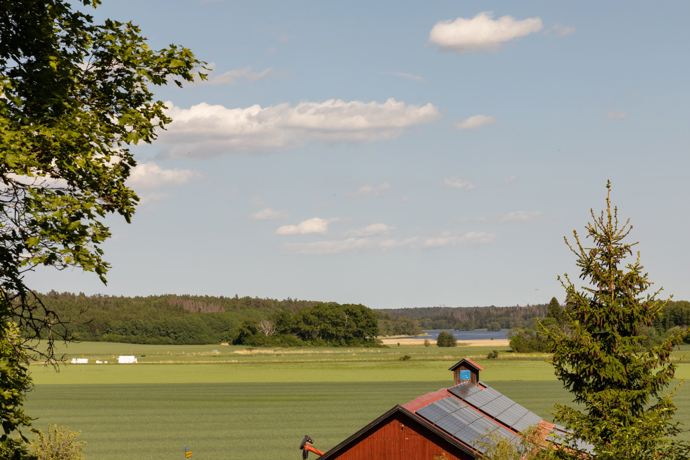 Kouzelný červený domek. 
