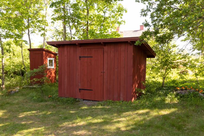 Kouzelný červený domek. 
