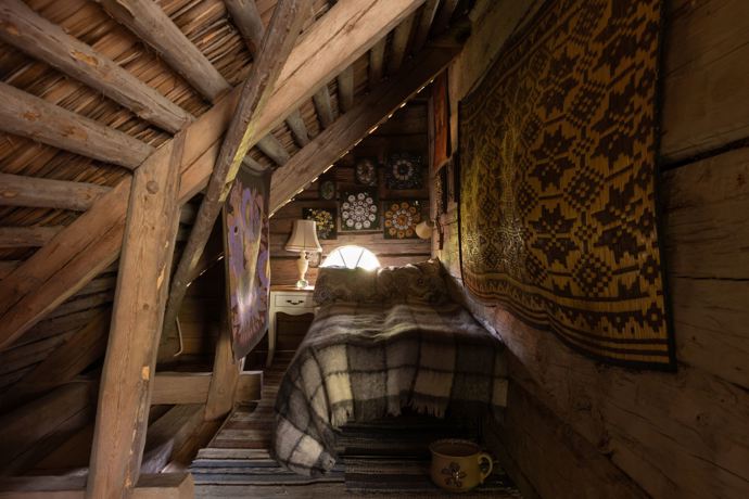 Kouzelný červený domek. 

