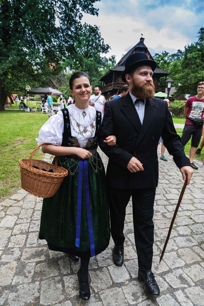 Galerie: Tradiční červencová pouť v Rožnově pod Radhoštěm