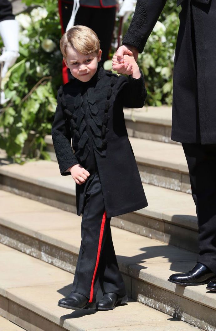 2018
Princ George nechyběl ani na svatbě svého strýce Harryho.
2018
Princ George nechyběl ani na svatbě svého strýce Harryho.