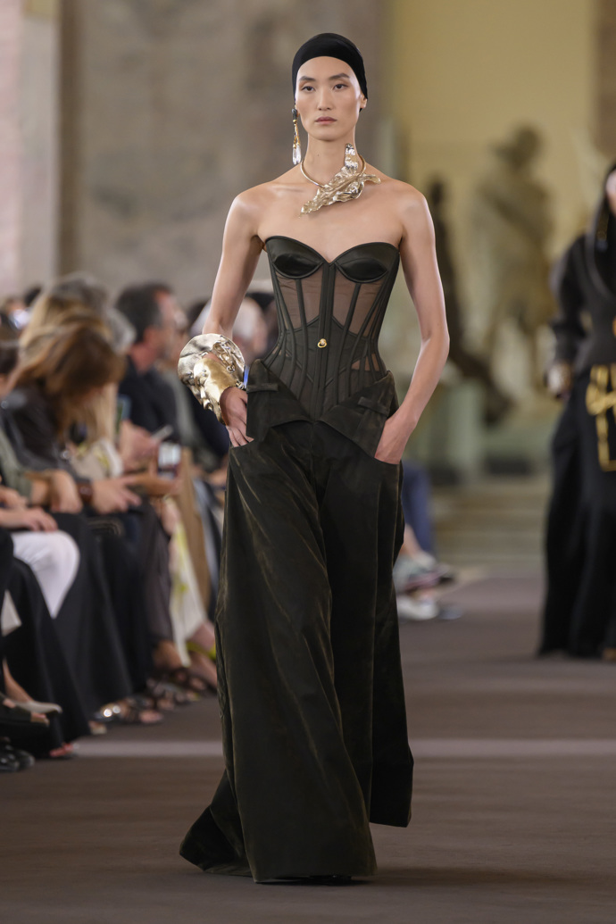 Schiaparelli
