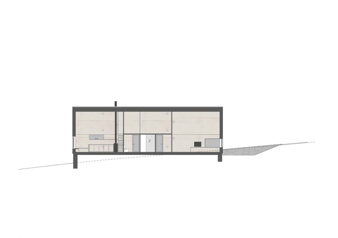 Modrý šindelový obklad a elegantní bílé rámy oken vytvářejí kontrast, který nemůžete přehlédnout. Architektka Markéta Cajthamlová a její tým se postarali o každý detail, ať už jde o interiér plný dřeva nebo promyšlenou dispozici, která nabídne vše, co potřebujete.
