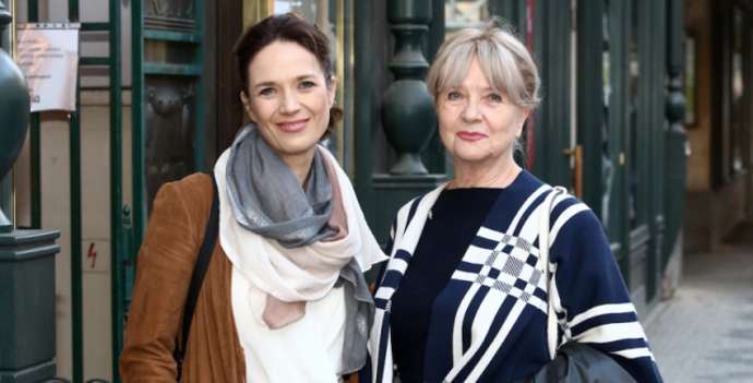 Carmen Mayerová a Tereza Kostková
Carmen Mayerová a Tereza Kostková