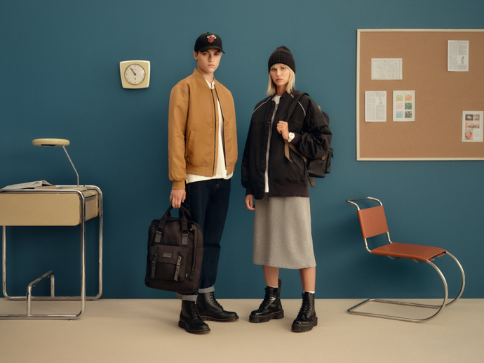 Jedním z trendy kousků nadcházející sezóny budou rozhodně oversized bombery.
