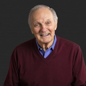 Alan Alda dnes.
