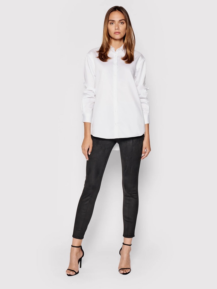 Legíny: Guess
