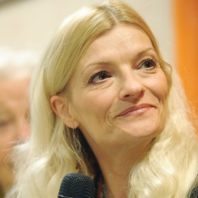 Michaela se v talkshow Na kafeečko rozpovídala nejen o znásilnění, jehož se stala obětí, ale také o datu svého narození. Narodila se totiž brzy ráno 21. srpna 1968. 

