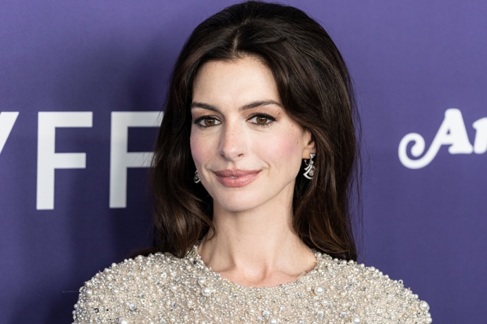 Anne Hathaway
