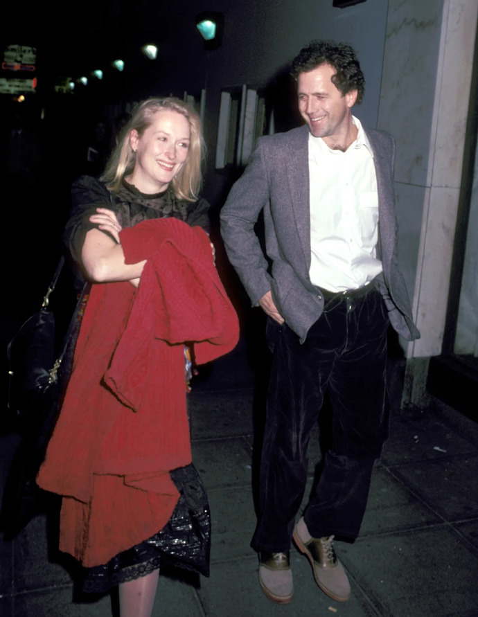 1981
