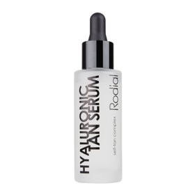 Samoopalovací hyaluronové sérum Hyaluronic Tan Serum, Rodial, 1430 Kč
