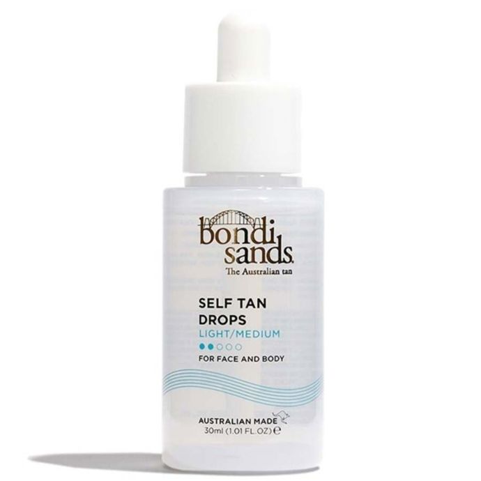 Samoopalovací kapky na obličej a tělo Self Tan Drops, Bondi Sands, 579 Kč
Samoopalovací kapky na obličej a tělo Self Tan Drops, Bondi Sands, 579 Kč