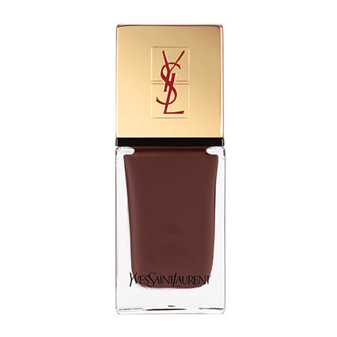 Lak na nehty v odstínu 75, Yves Saint Laurent
Pokud během Dnů Marianne nakoupíte produkty Yves Saint Laurent nad 1890 Kč, získáte luxusní kosmetickou taštičku, cestovní verzi parfému Libre a miniaturu pánského parfému. Platí v parfumeriích FAnn, Douglas a Marionnaud.
Lak na nehty v odstínu 75, Yves Saint Laurent
Pokud během Dnů Marianne nakoupíte produkty Yves Saint Laurent nad 1890 Kč, získáte luxusní kosmetickou taštičku, cestovní verzi parfému Libre a miniaturu pánského parfému. Platí v parfumeriích FAnn, Douglas a Marionnaud.