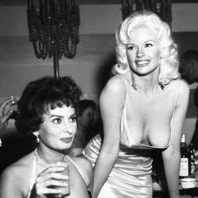 Sophia Loren a Jayne Mansfield
