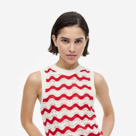Vzorovaná pletená vest, H&M, 599 Kč

Během Dnů Marianne platí při nákupu nad 800 Kč sleva pro členy věrnostního programu H&M Hello Member v H&M sleva 25 %.
